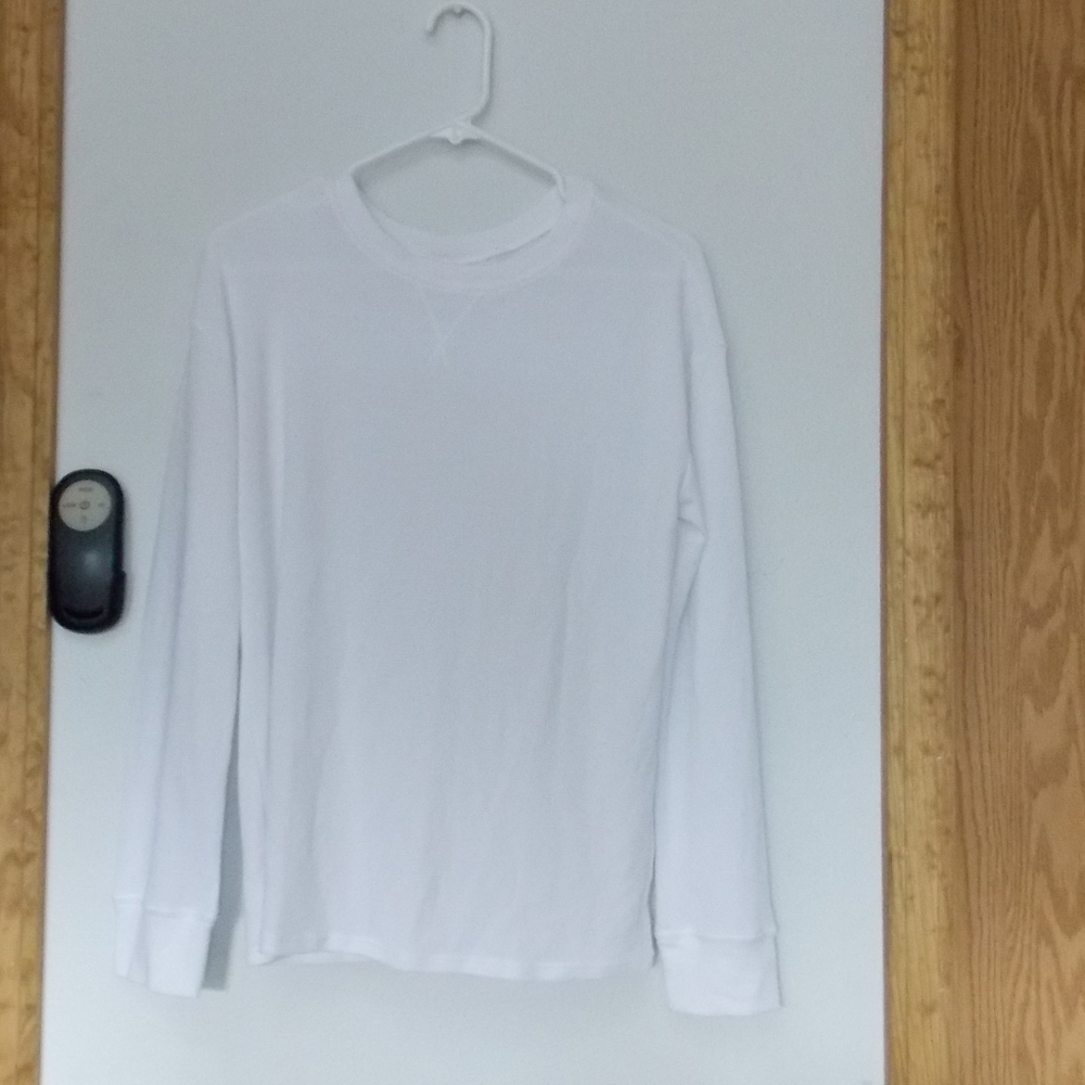 No Boundaries Thermal Shirt